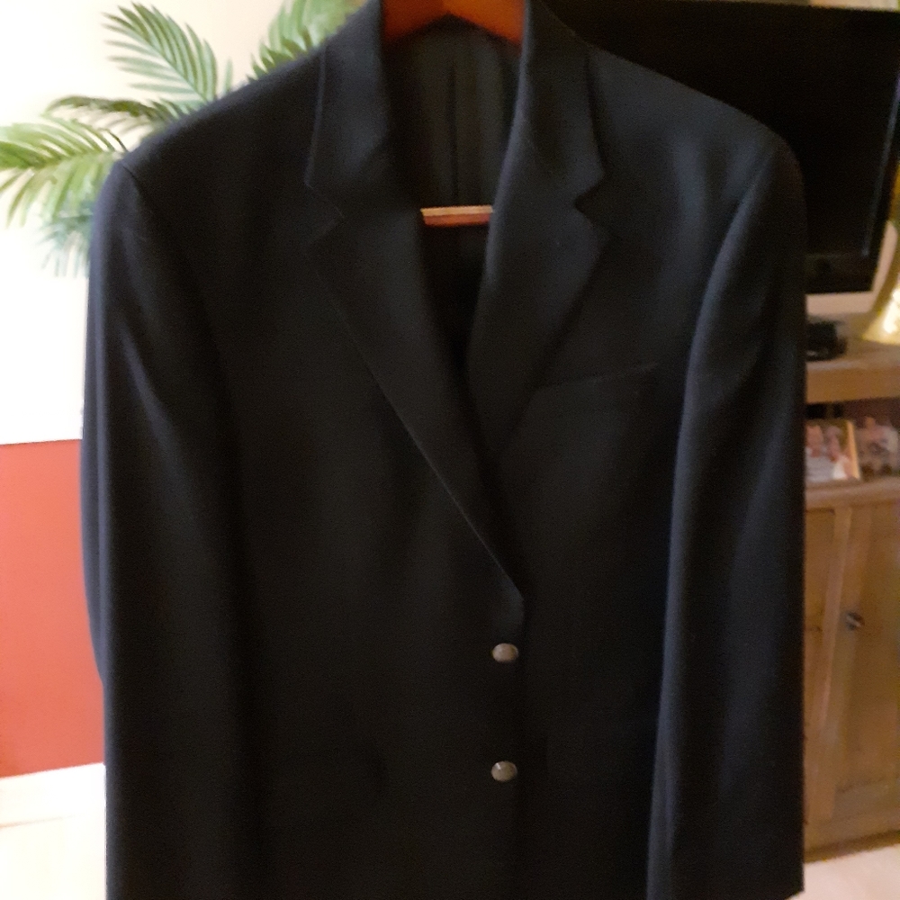 Brand new Michael Kors Navy Blazer. Size 40 regular